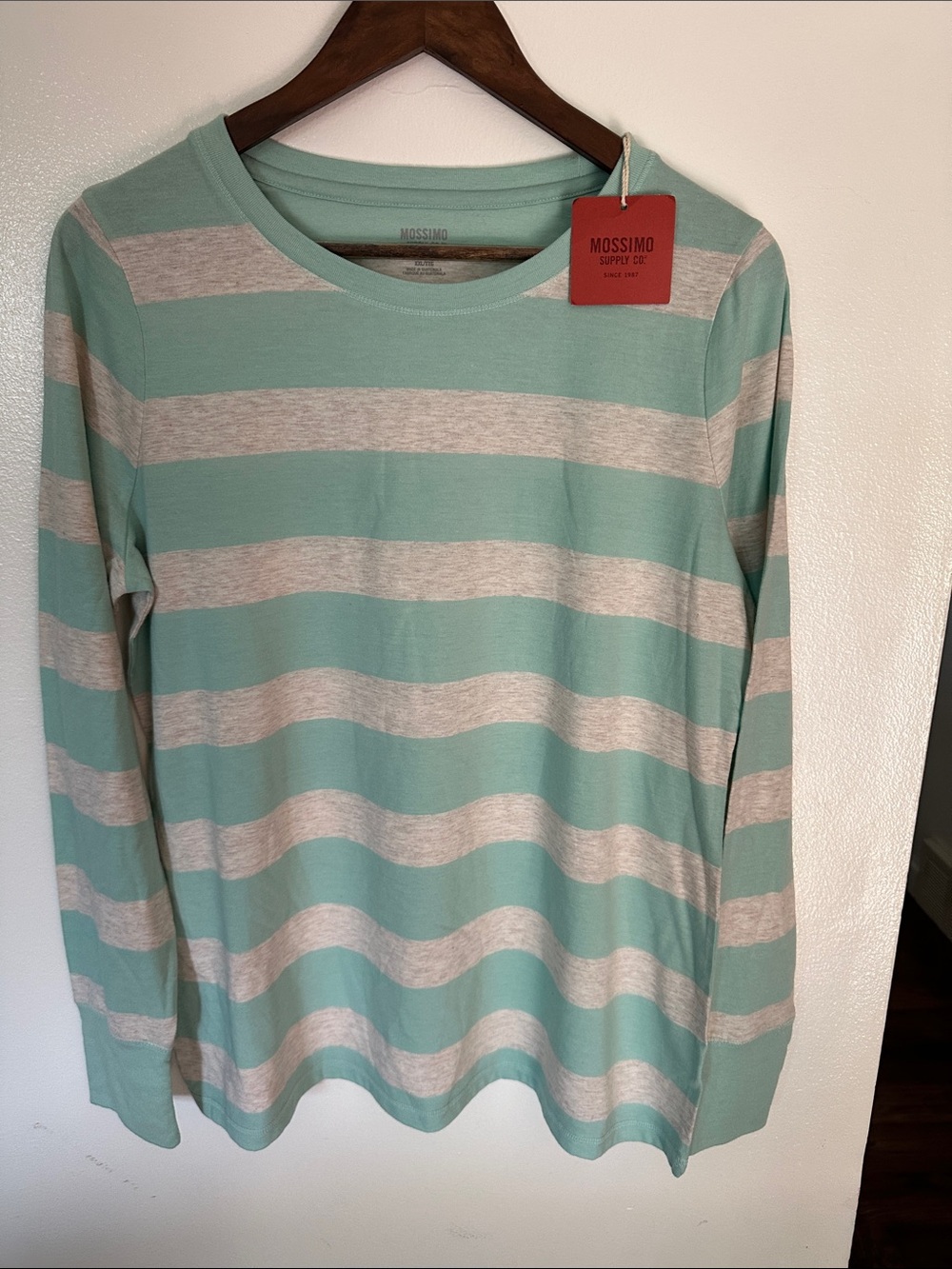 NWT Mossimo Supply Co. Mint & Light Gray Striped Crew Tee